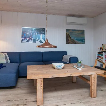 Danish Charm With Nature Views-By Traum 別荘 *